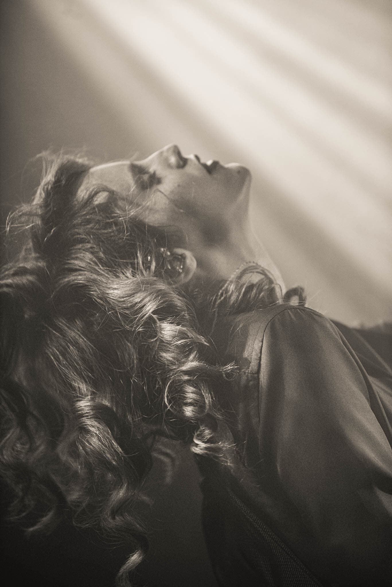 Bg14 - black-and-white